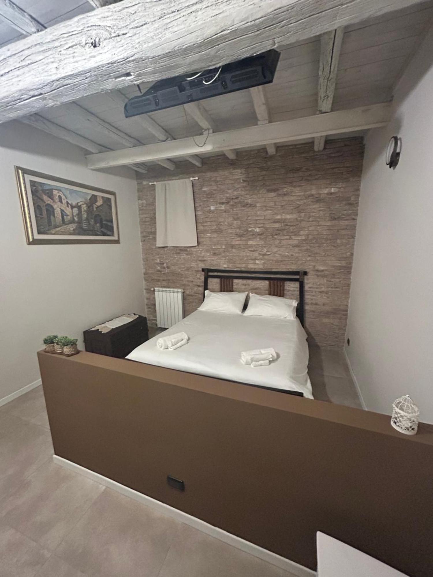 La Rosa Bed & Breakfast